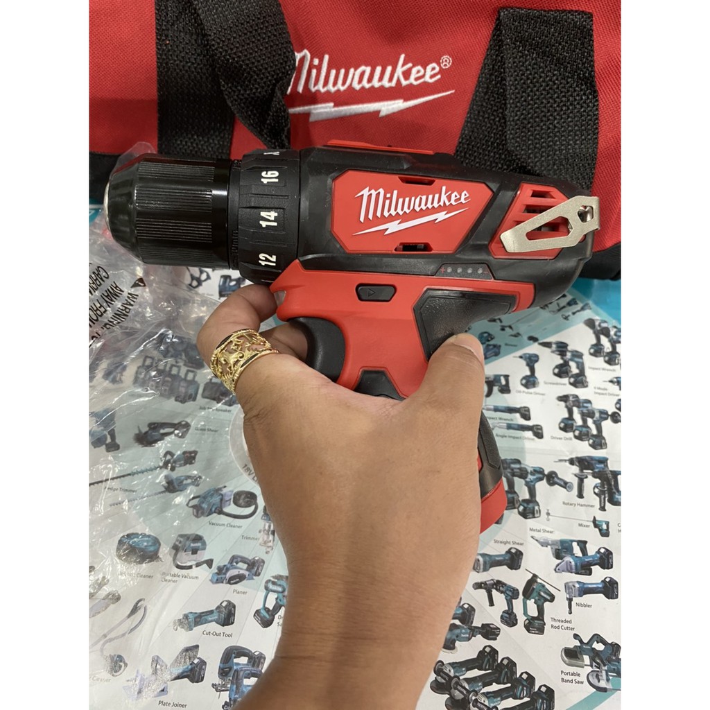 Máy khoan và bắt vít Milwaukee M12 2494-22 like new BN.