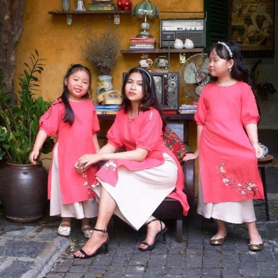 MS-MB-010 Áo dài mẹ & bé linen thêu hoa mai