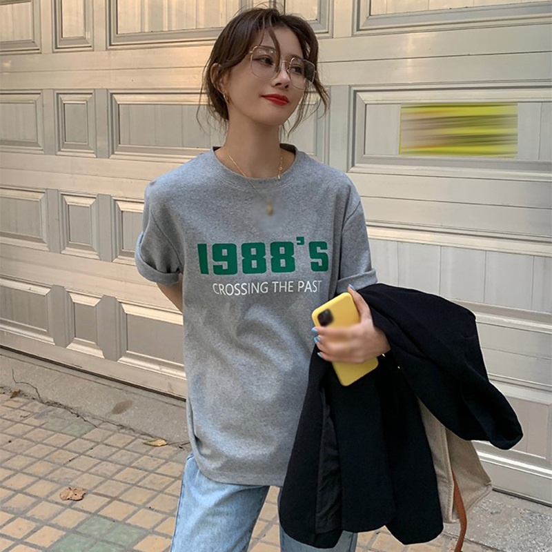 Áo thun ngắn tay cổ tròn form rộng in chữ thời trang Hàn Quốc cho nữ