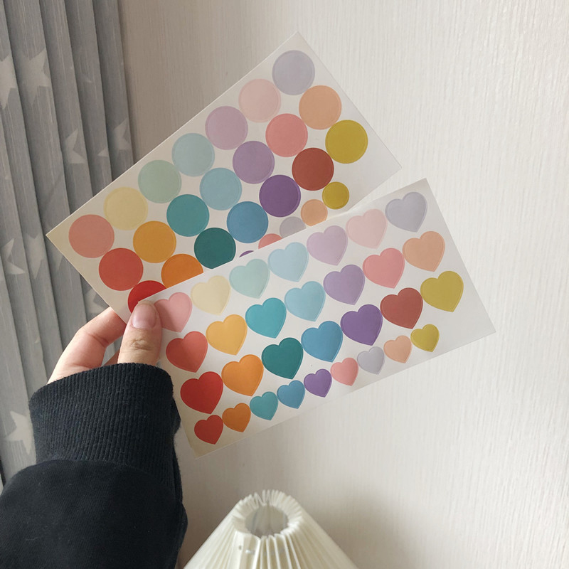 Stickers dán tường dạng chấm tròn thời trang đẹp mắt