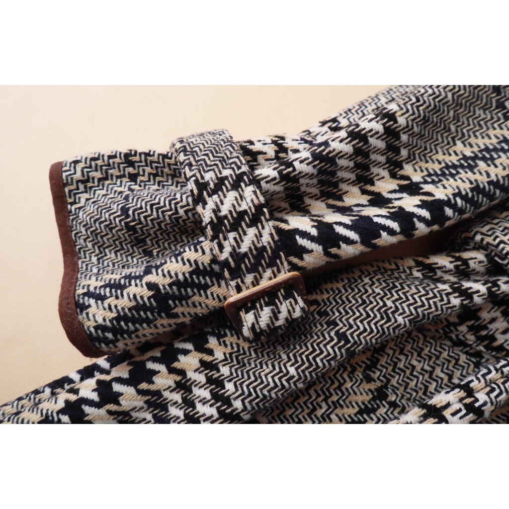 Áo khoác mangto KACHISA  màu xám nâu dáng dài phối belt