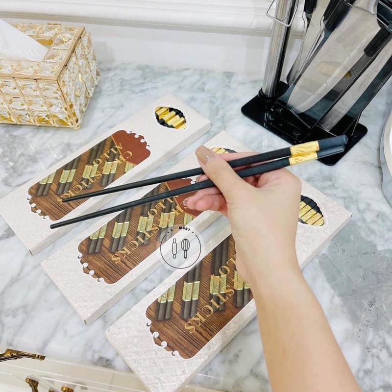 Hộp 10 Đôi Đũa mạ vàng chống mốc chất lượng cao