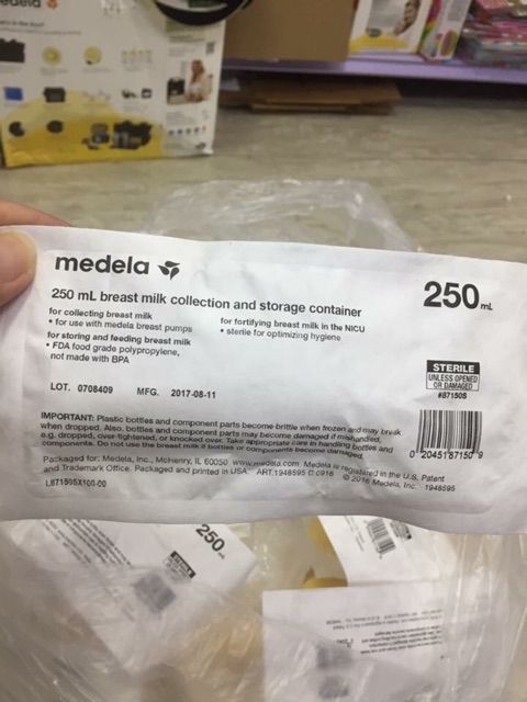 [Mã 256FMCGSALE giảm 8% đơn 500K] [USA] Bình trữ sữa 250ml chính hãng logo dập nổi (bình trắng)