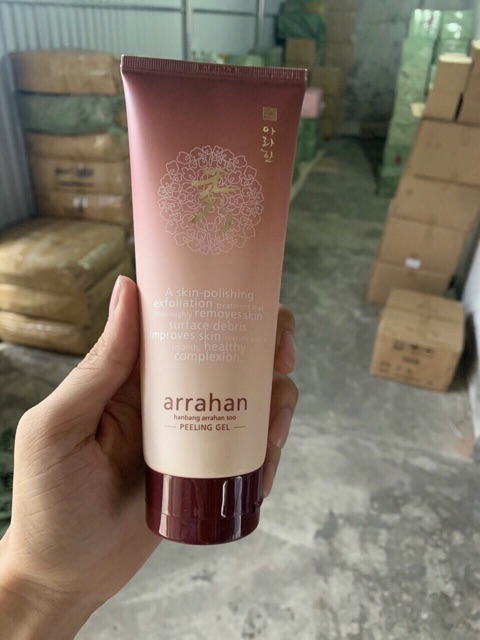 Tẩy da chết hoa quả ARRAHAN