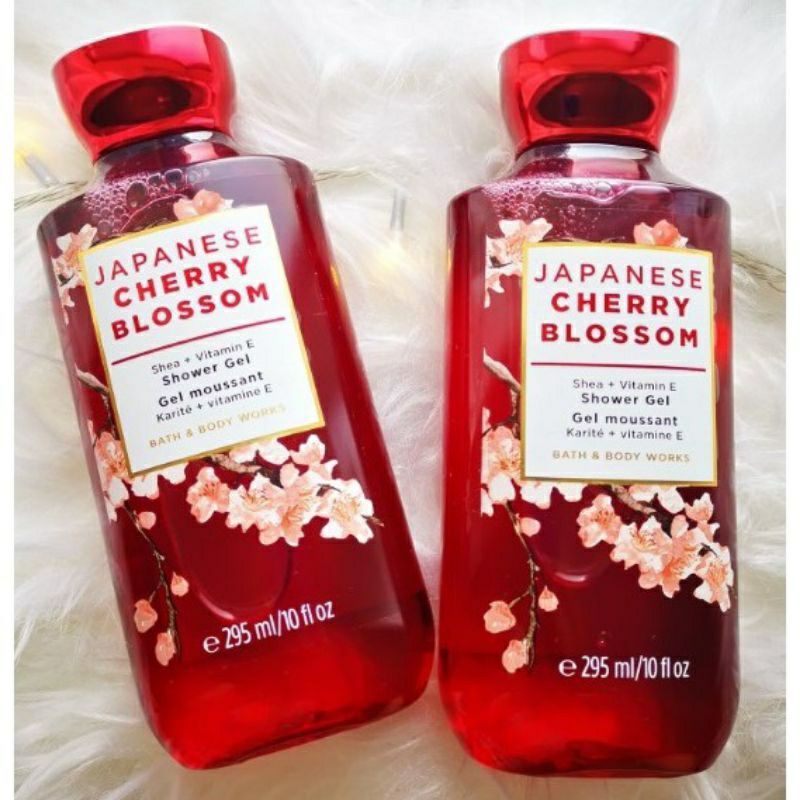 Sữa tắm bổ sung độ ẩm, dưỡng da Bath &amp; Body Works 295ml