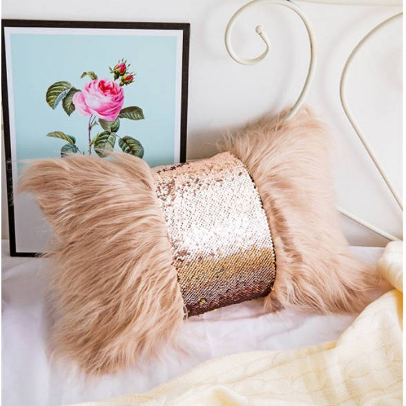 Bao gối lông trang trí kim tuyến kích thước 30cm x 50cm