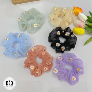 Dây buộc tóc đeo tay scrunchie hoa cúc