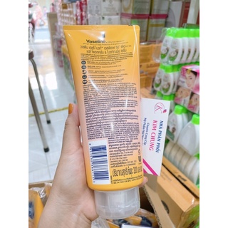 Sữa dưỡng thể VASELINE 50x Thái Lan (Tuýp 300ml)