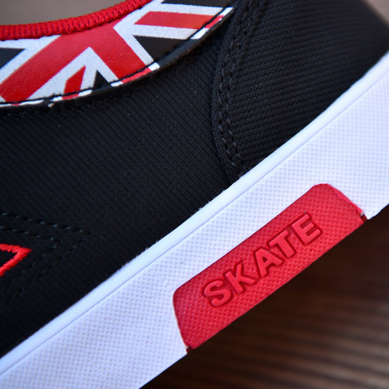 Giày Thể Thao Vải Canvas Thiết Kế Năng Động Hợp Thời Trang Cho Nam