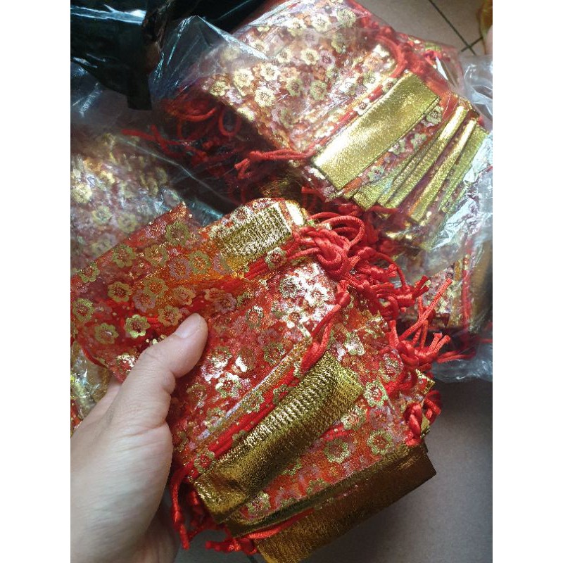 Túi gấm dây rút đỏ