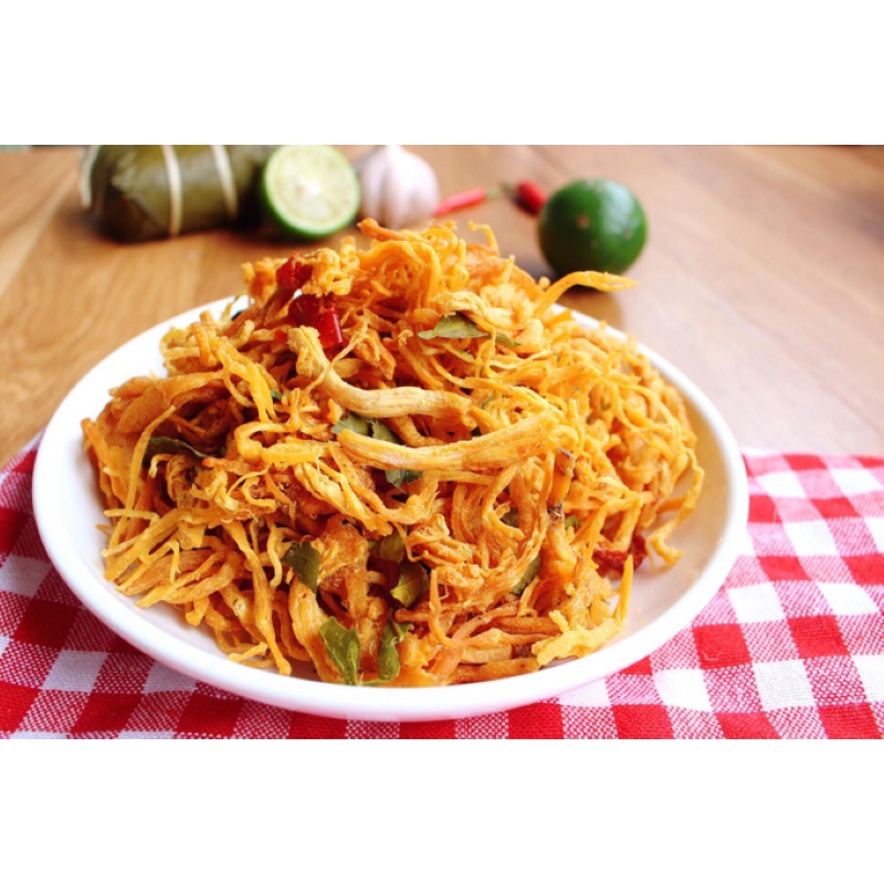250g Khô gà lá chanh làm từ 100% ức gà và các gia vị tẩm ướp Thịt Gà xé cay ĂN VẶT IMINT FOOD