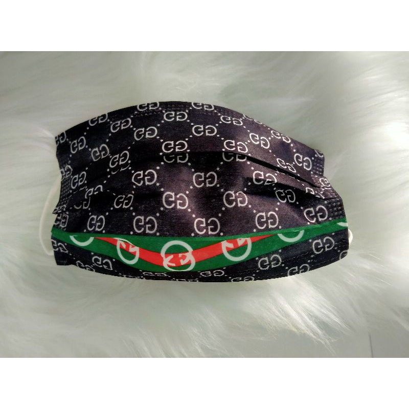 set 10 khẩu trang thời trang y hình -pucci