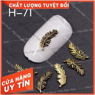 Charm đính móng hình lá kim loại
