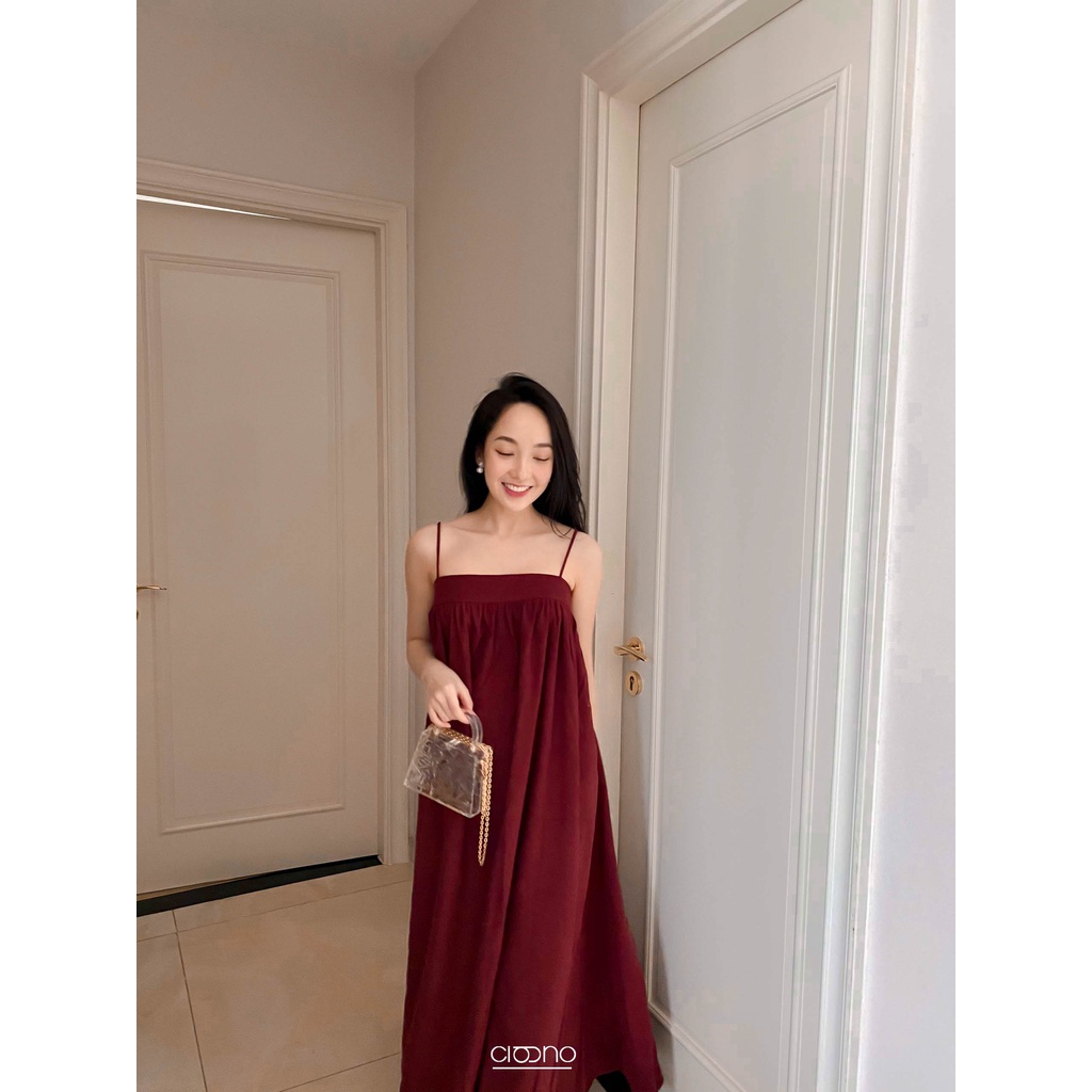 CIGNO-Đầm 2 dây dài xoè VELVET