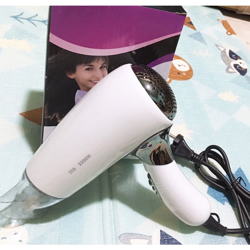 Máy sấy tóc gấp gọn mã 205w loại cao cấp dùng cho gia đình 2200w