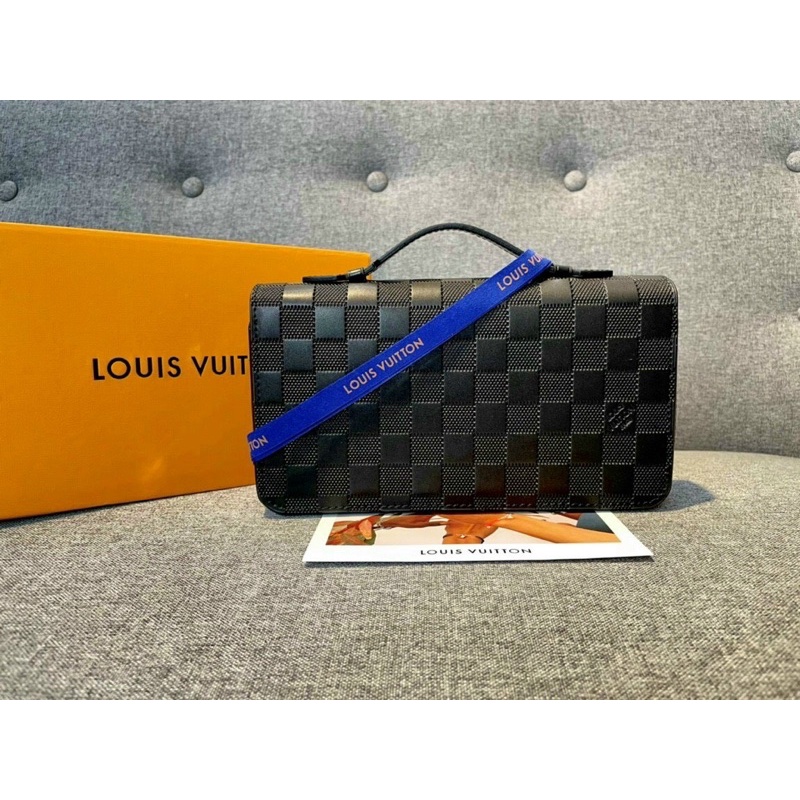 Clutch / ví cầm tay