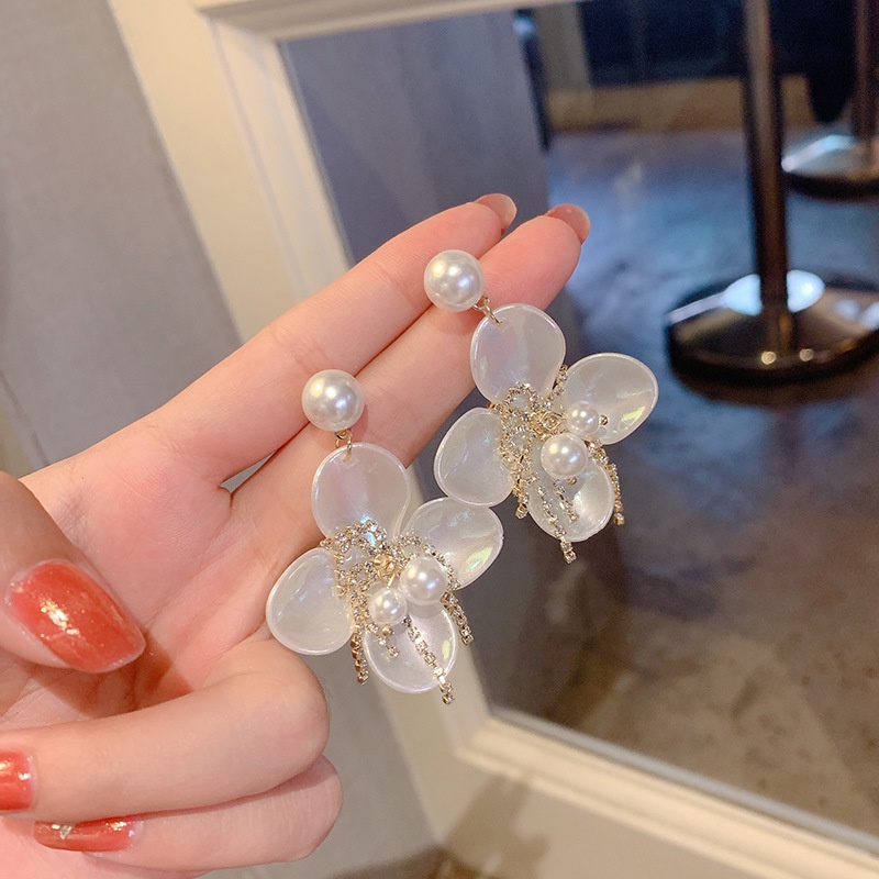 Bông Tai Hình Hoa Đính Ngọc Trai Thiết Kế Mới Thời Trang Theo Phong Cách Âu Mỹ