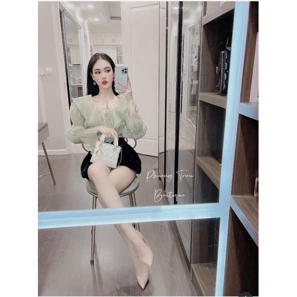 Áo sơmi tơ kính bánh bèo