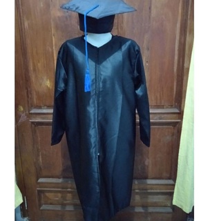 Mô hình nhân vật TOGA và tốt nghiệp độc đáo