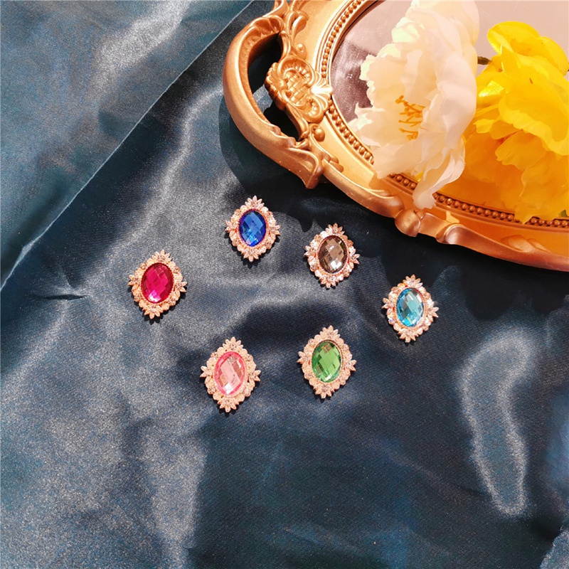 Miếng Dán Đính Đá Lấp Lánh Trang Trí Giày Thể Thao Độc Đáo