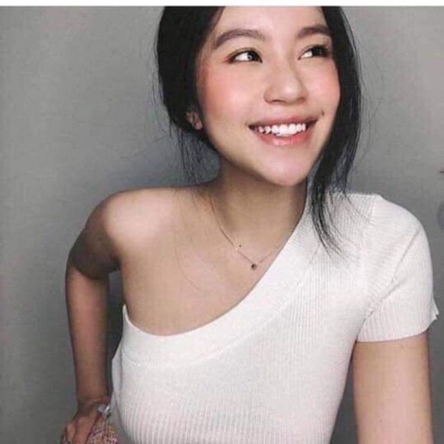 Áo lệch vai thun gân