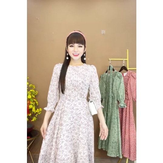Váy trượt hoa xinh xắn