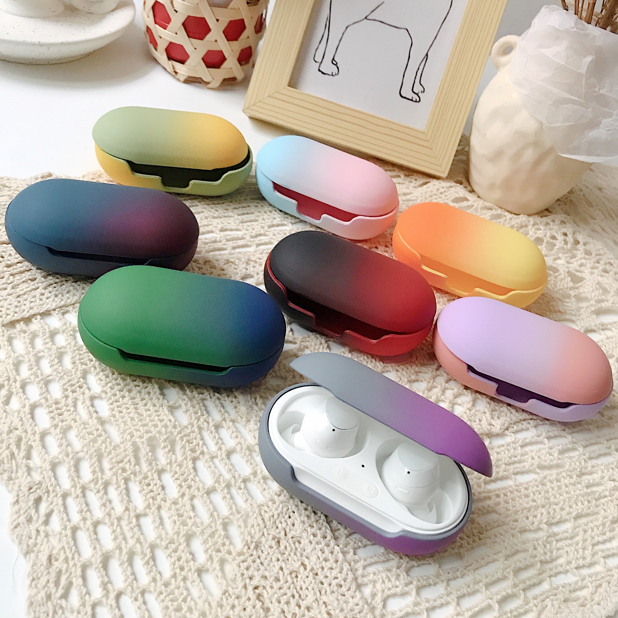 Vỏ bảo vệ hộp sạc tai nghe bằng silicon PC cứng chống sốc/ bụi nhiều màu sắc cho Samsung Galaxy Buds /Galaxy Buds Plus