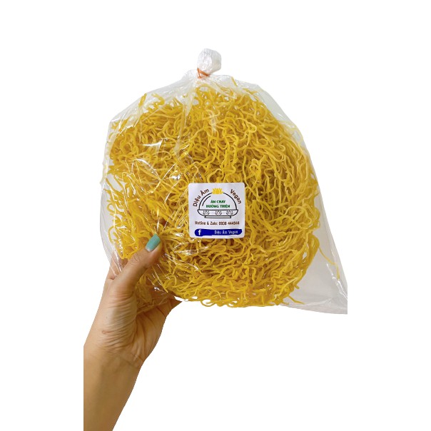 Mì Xào Giòn Trung Hoa  - Mì Chiên Giòn (chưa chiên) - 200g -  date mới - mã 0018 | BigBuy360 - bigbuy360.vn