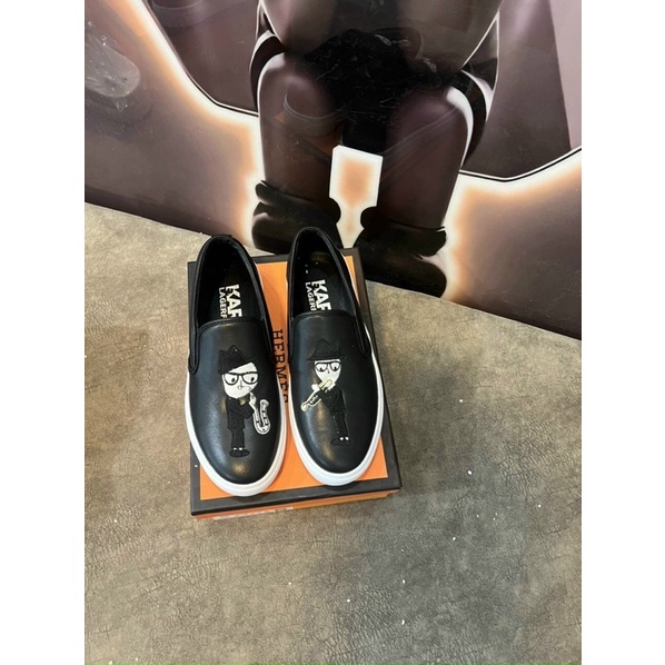 Giày slipon nam hình mặt người đế cao su