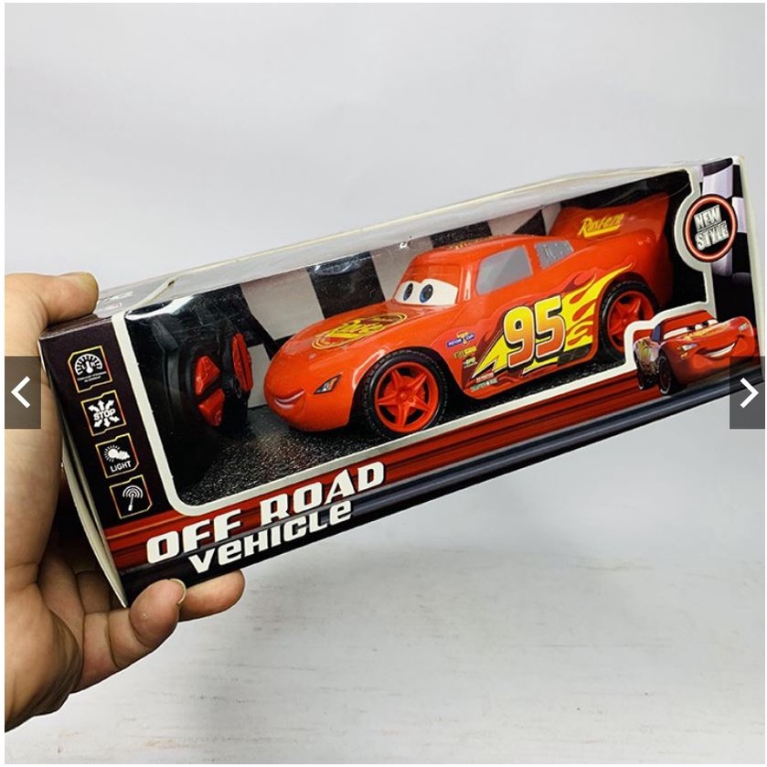 Xe ô tô điều khiển có pin sạc MCQUEEN