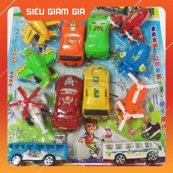 Vỉ 12 đồ chơi xe hơi mô hình, máy bay mô hình và xe khách