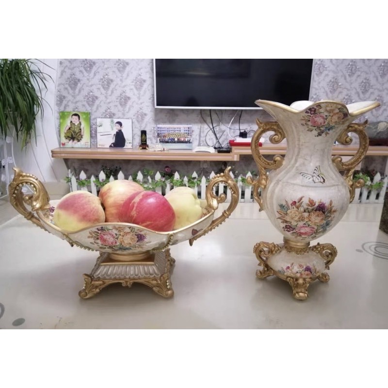 Lọ + hoa phong cách châu Âu