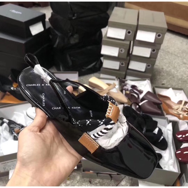 Giày cnk đen