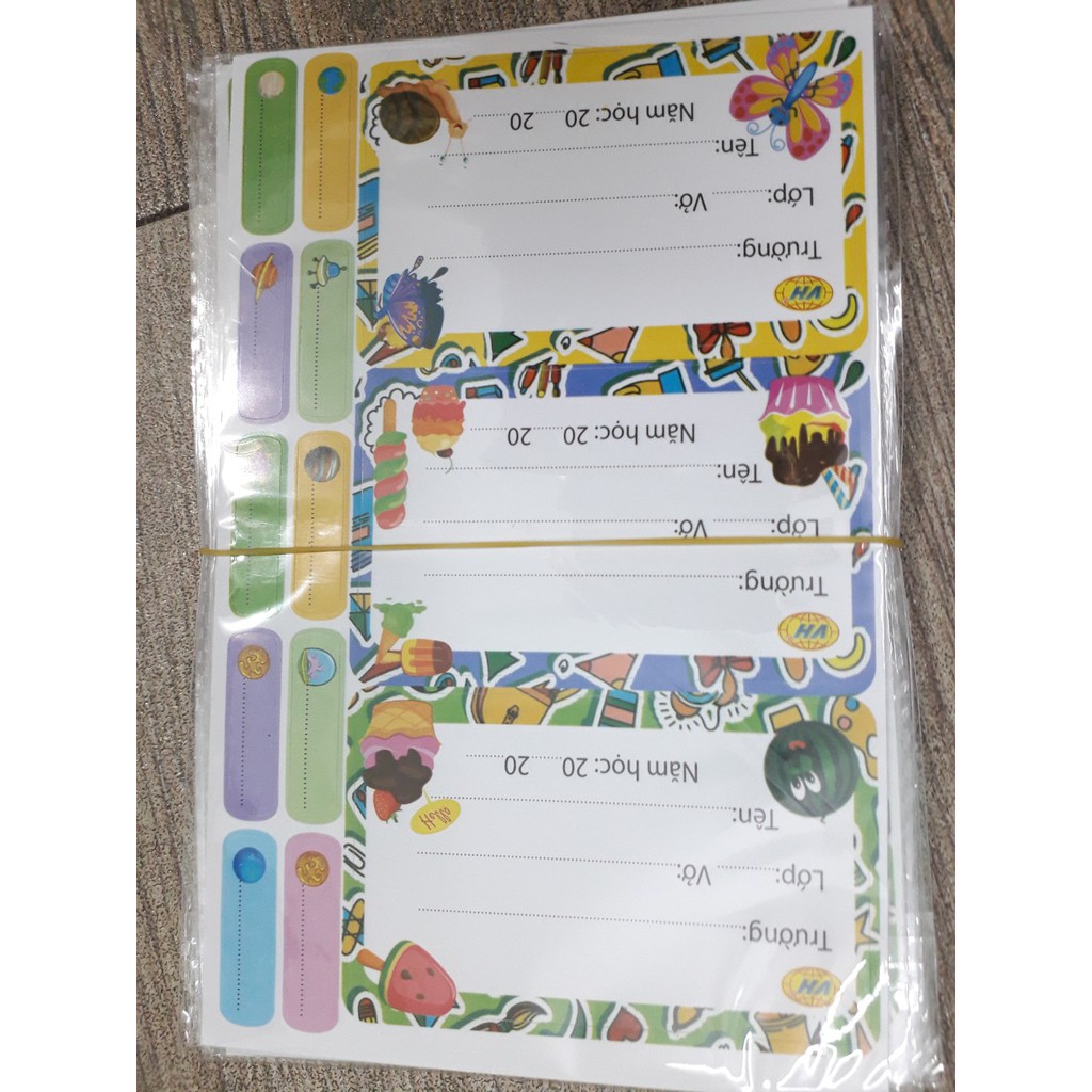 12 cái nhãn vở kèm theo thẻ ghi tên loại to đẹp