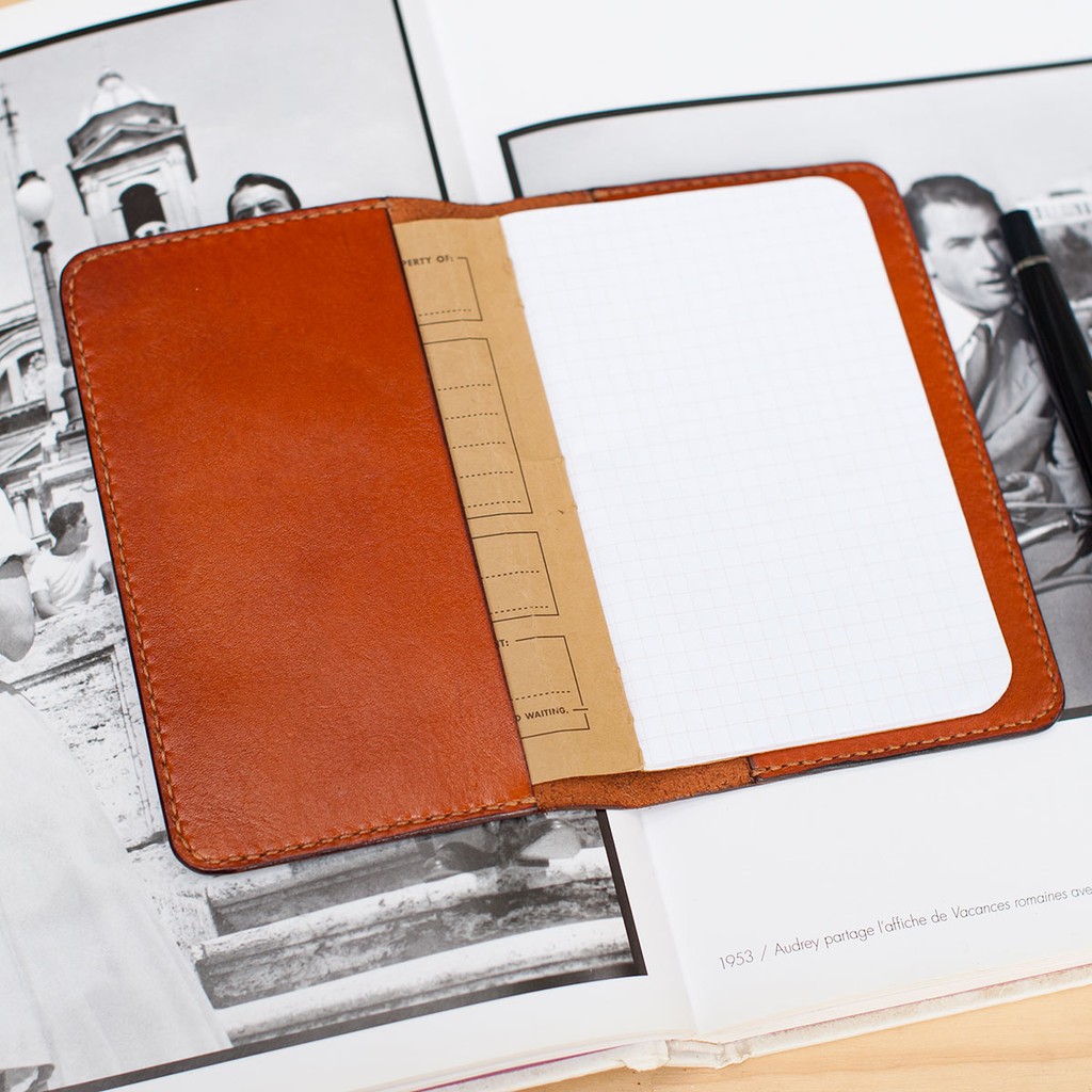 Vỏ bao passport da bò nhập khẩu mầu nâu - Vỏ bao Mino Crafts VO322S