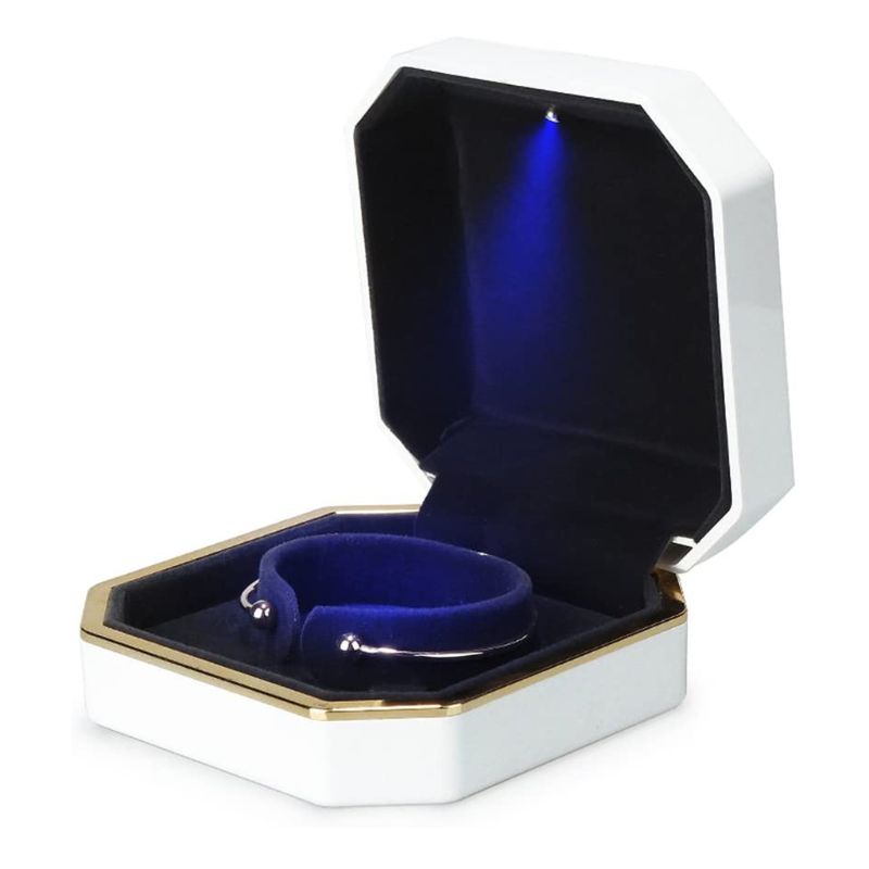 Hộp Đựng Nhẫn Cưới Có Đèn LED Độc Đáo