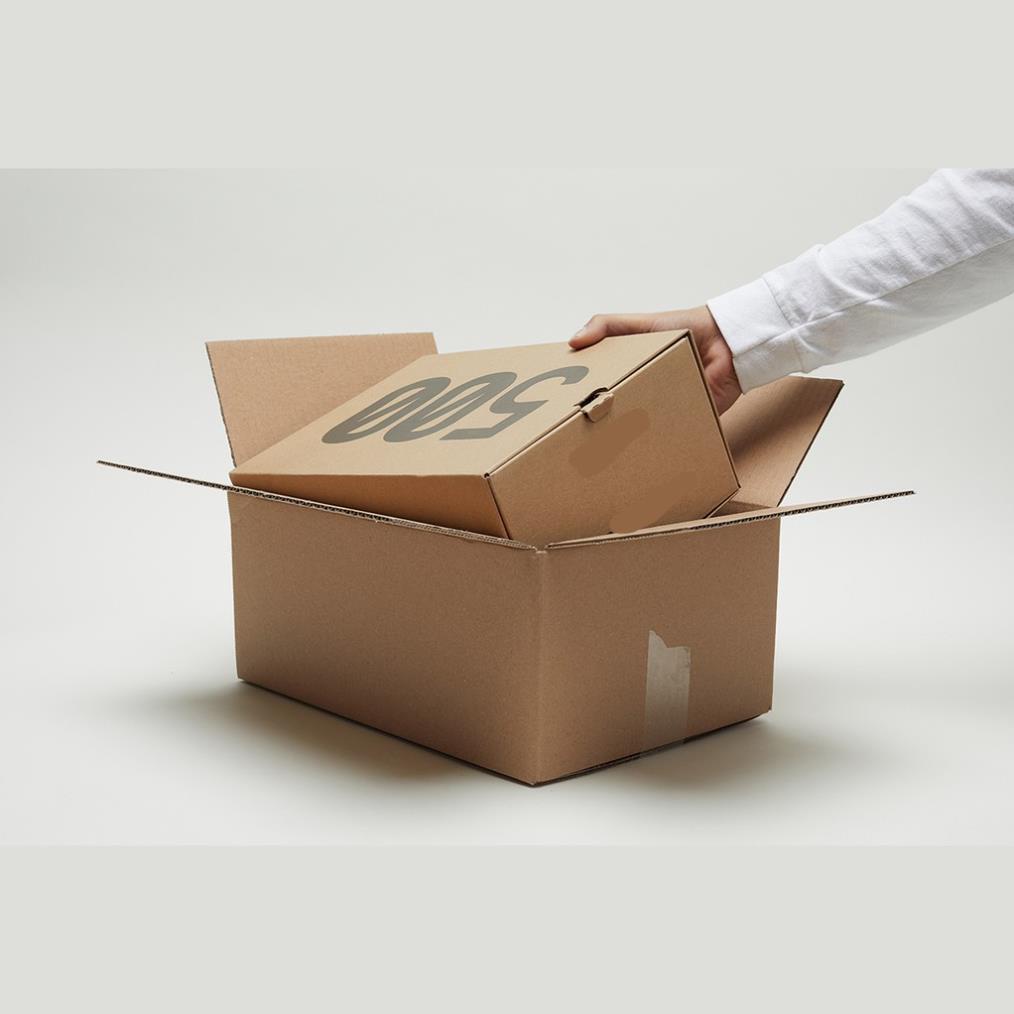 shopgiaykiencuongHộp Bảo Vệ, Box Bảo Vệ Hộp Giày Thể Thao Chống Móp Nát Kích Thước 35cm x 25cm x 15cm