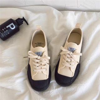 Giày nữ ulzzang mang đi thả thính