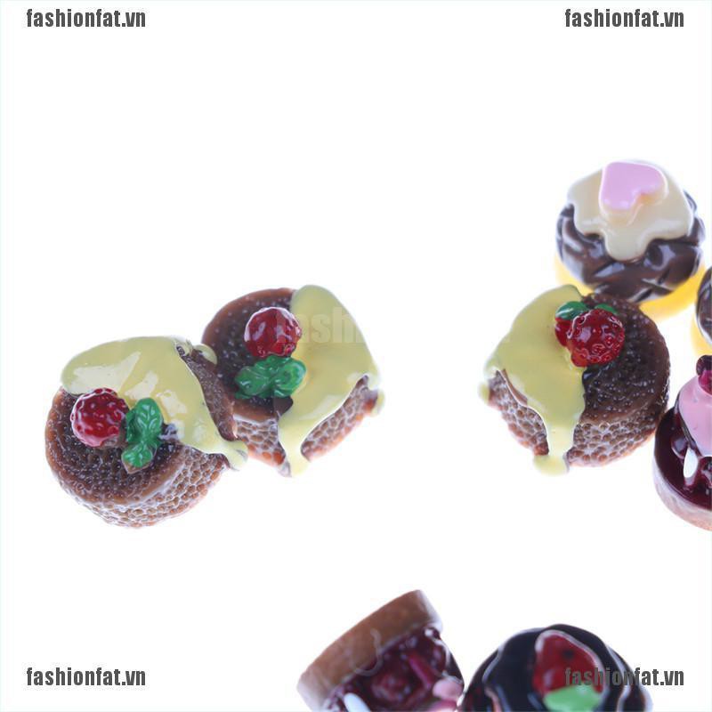 Set 5 mô hình bánh ngọt 3D bằng resin trang trí nhà búp bê