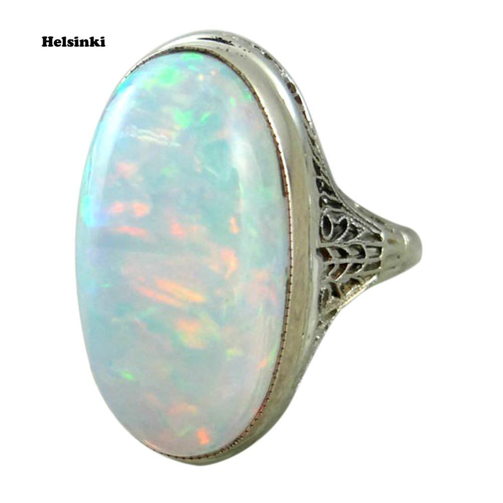 Nhẫn đính hôn nữ mặt đá Opal cổ điển