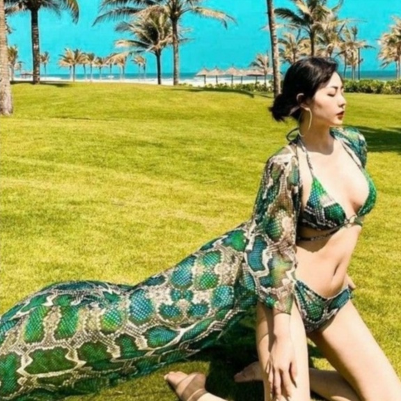 (CAO CẤP) Bộ bikini đồ bơi sexy 3 mảnh đi biển nữ bigsize hàn quốc kèm áo choàng vân rắn xanh SAVVY swimsuit