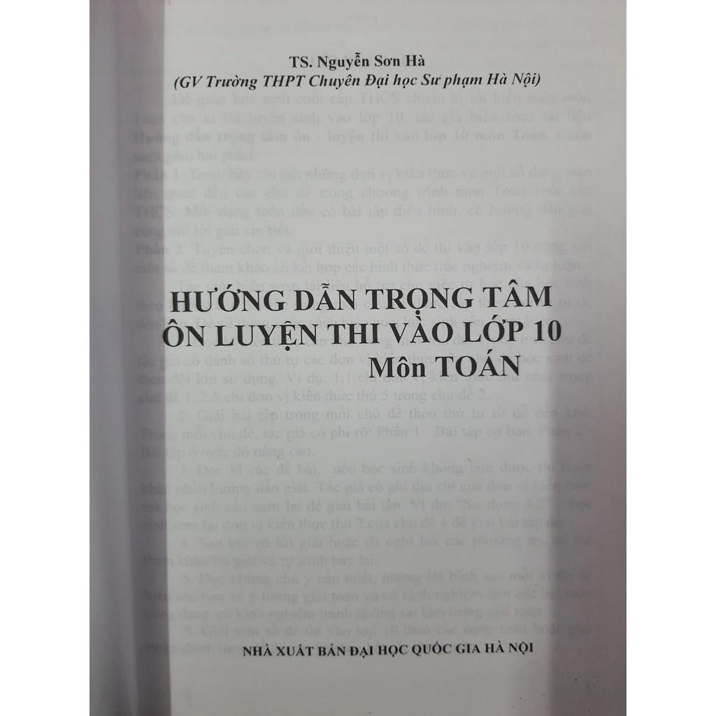 Sách - Hướng dẫn trọng tâm Ôn luyện thi vào lớp 10 môn Toán