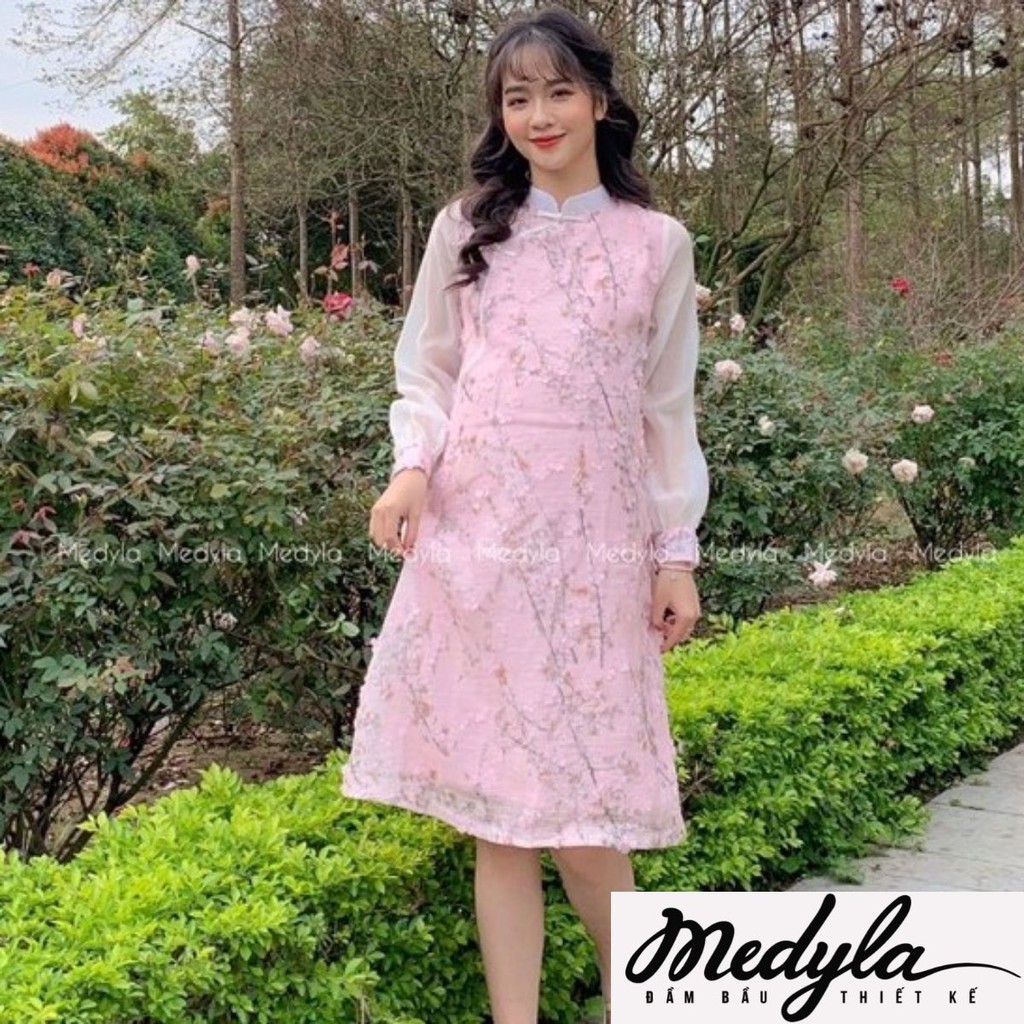 Váy bầu cách tân tơ hoa nổi cho mẹ bầu diện tết - Đầm bầu công sở thiết kế Medyla - VS417