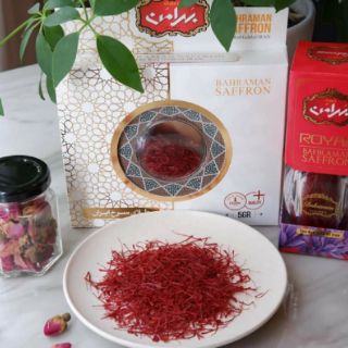 Saffron Tây Á