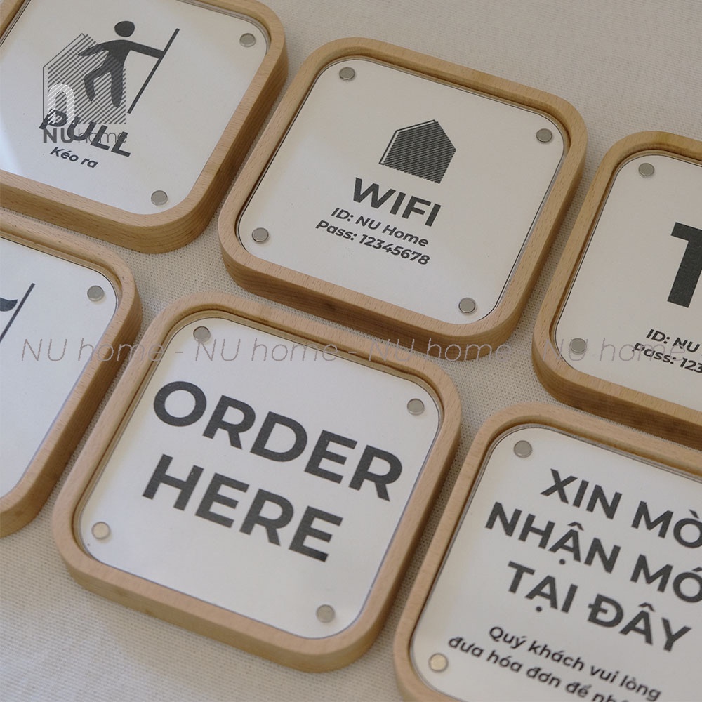 nuhome.vn | Bảng chỉ dẫn - Muri, bảng gỗ tùy chỉnh thông tin, bảng ghi số bàn thẻ gỗ wifi được thiết kế đơn giản cao cấp