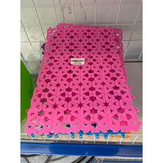 Thảm lót chuồng chống lọt chân chó mèo