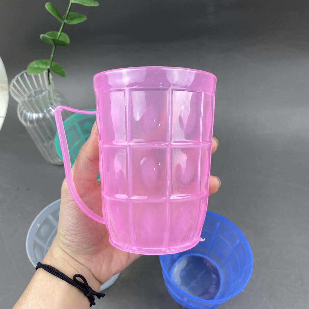 Ly Nhựa Mãng Cầu Có Quai