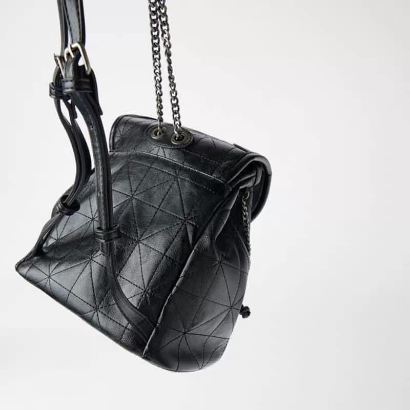 Balo da dê mềm ZARA xuất Âu xịn dây xích may chần màu đen