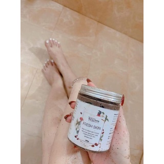 Tẩy Da Chết Cà Phê Sữa Non ( Hemia )