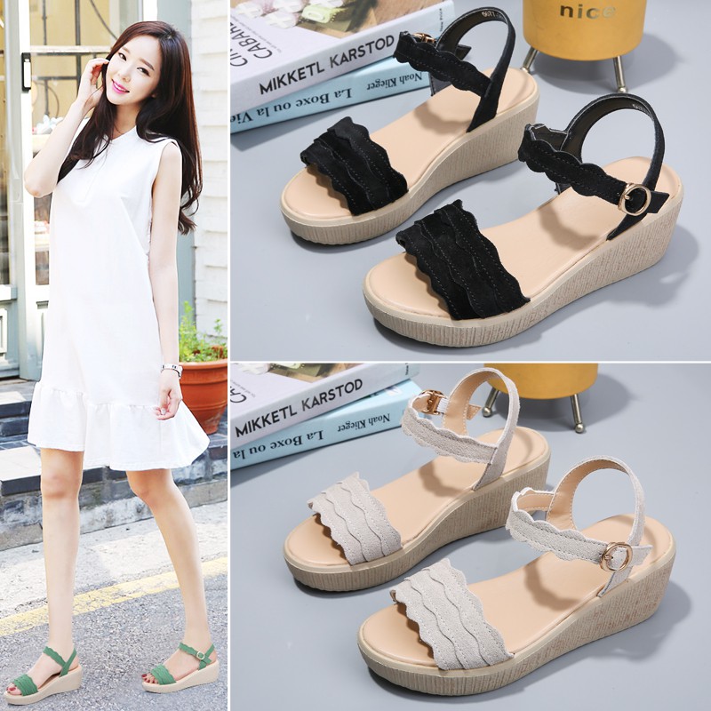 【READY STOCK】Fashion handmade  women's sandals Platform shoes Lightweight and wearable Polyurethane bottom